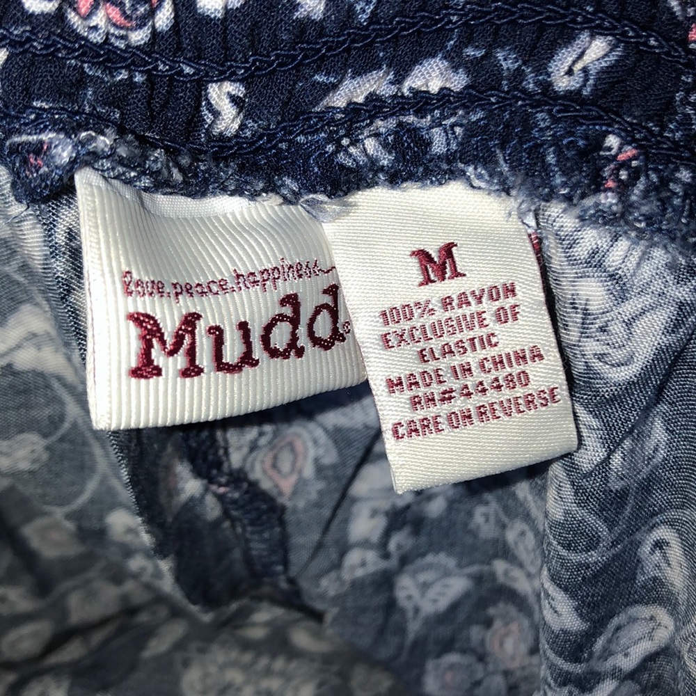 Pants - Picture 2 of 3